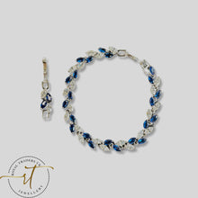 Load image into Gallery viewer, True Blue- pretty blue bracelet
