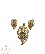 Load image into Gallery viewer, Livi - Gold Plated Leaf Pendant and Earrings
