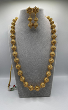 Load image into Gallery viewer, Francesca - Italian Gold Plated Necklace and Earring Set
